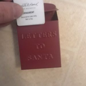 Hearth and Hand mailbox ornament